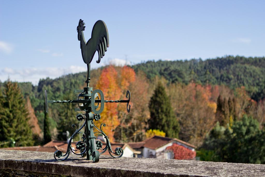 Quinta De Mouraes Casa Dos Rododendros Guest House Lever Luaran gambar